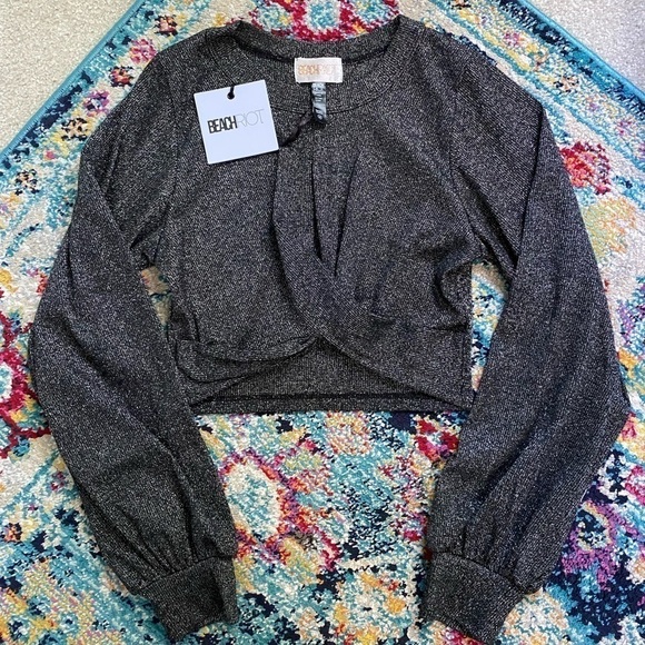 Beach Riot New Women’s Medium Marley Long Sleeve Crop Top Metallic Revolve NWT - Picture 2 of 7